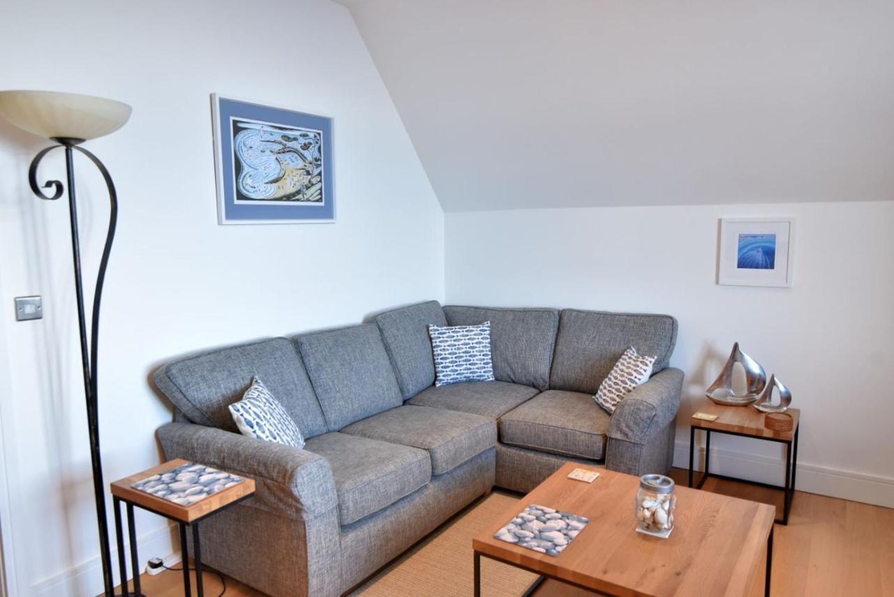 5 Coram Tower Apartment Lyme Regis Exterior photo
